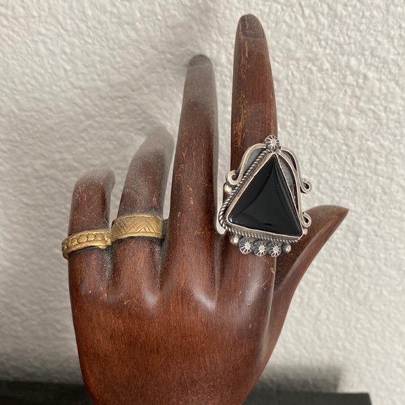 Sterling Silver Onyx ring - Picture 1 of 4